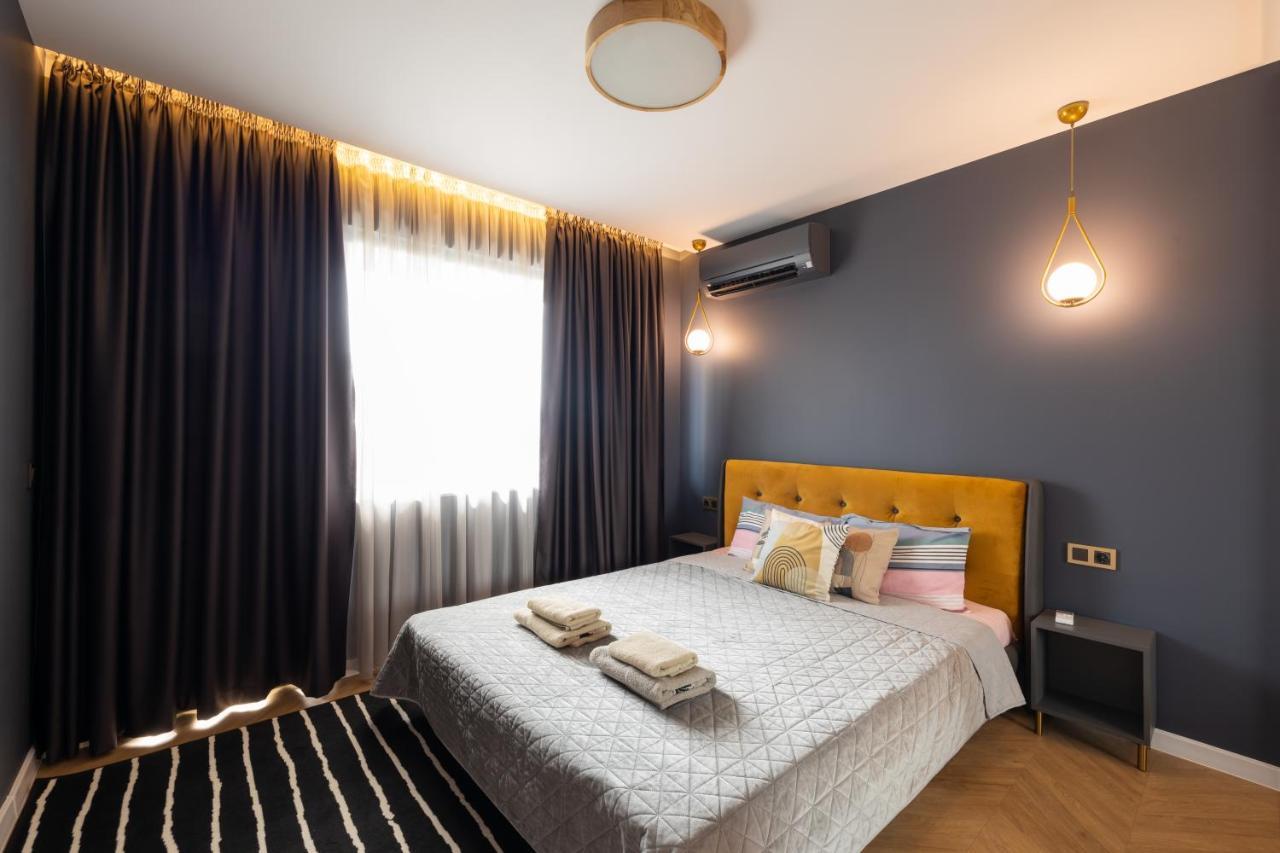 Topaz Beachfront Apartment Varna Luaran gambar