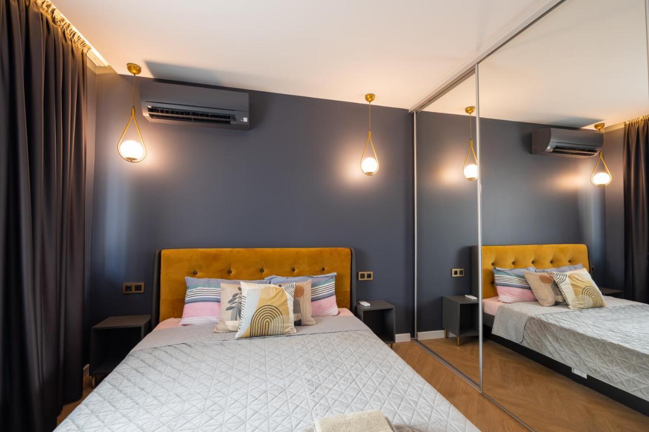 Topaz Beachfront Apartment Varna Luaran gambar
